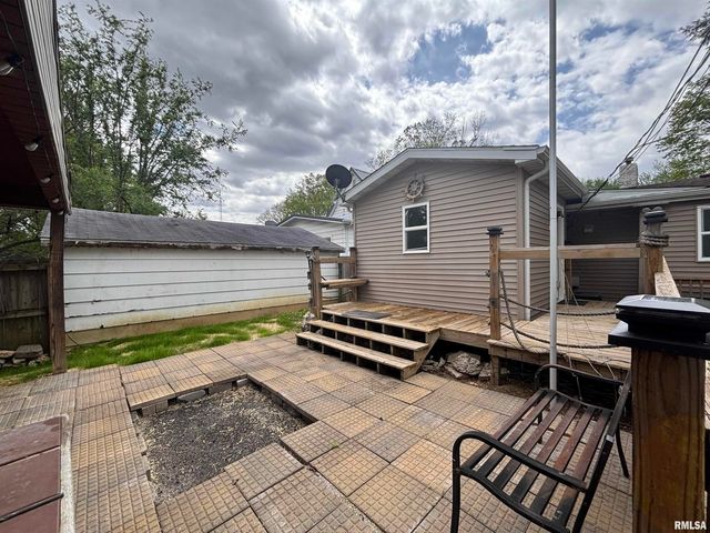 524 ROSEHILL Avenue, Springfield, IL 62704