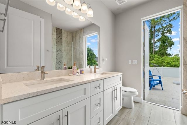 2711 18th ST W, Lehigh Acres, FL 33971