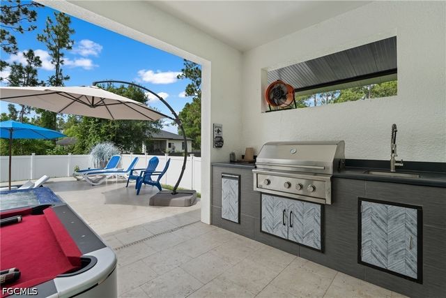 2711 18th ST W, Lehigh Acres, FL 33971