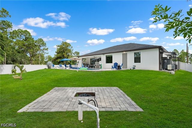 2711 18th ST W, Lehigh Acres, FL 33971