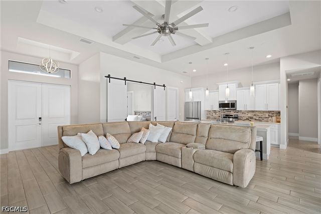 2711 18th ST W, Lehigh Acres, FL 33971