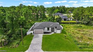 2711 18th ST W, Lehigh Acres, FL 33971