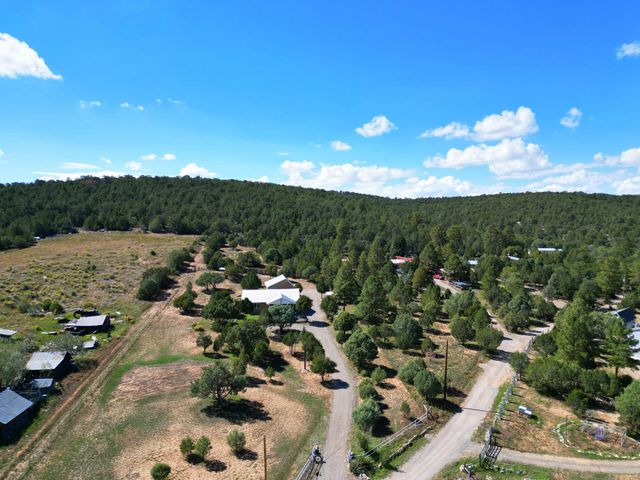 49 El Cedro Road Road, Tijeras, NM 87059