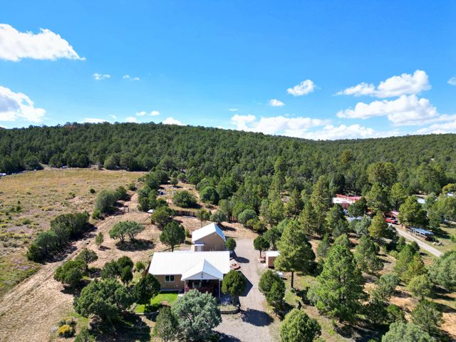 49 El Cedro Road Road, Tijeras, NM 87059