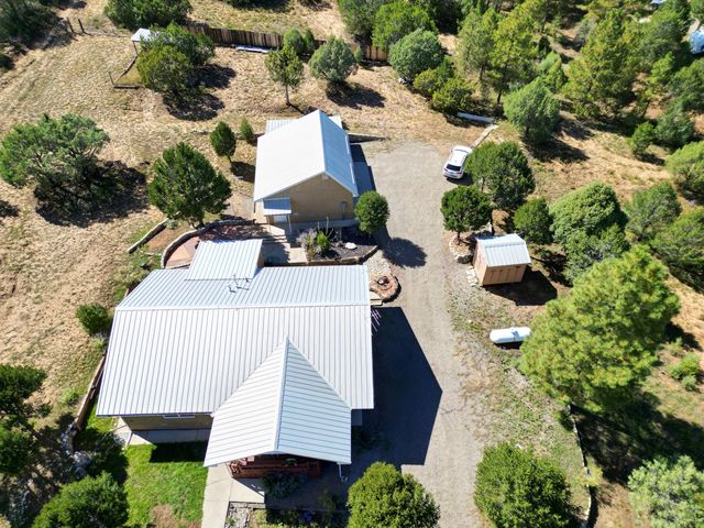 49 El Cedro Road Road, Tijeras, NM 87059