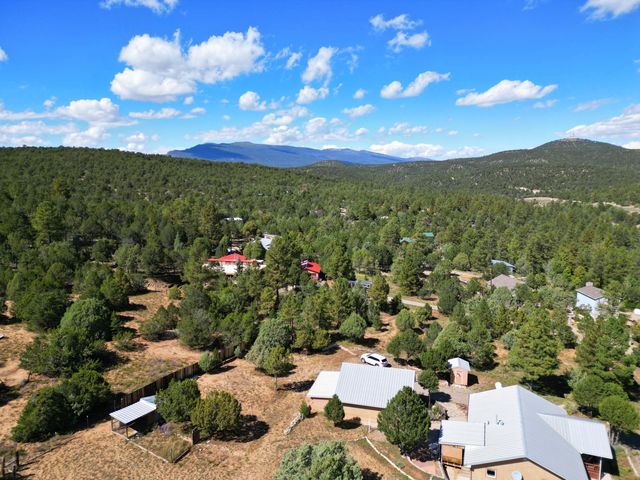 49 El Cedro Road Road, Tijeras, NM 87059