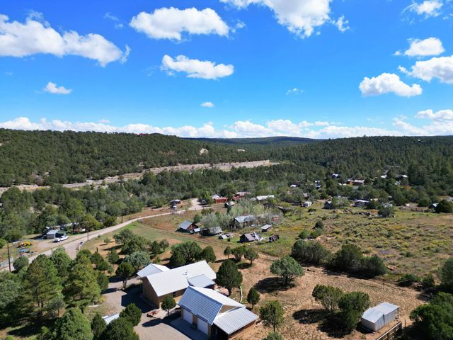 49 El Cedro Road Road, Tijeras, NM 87059
