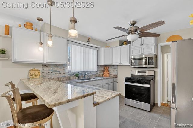 3956 Harvard Road, Detroit, MI 48224