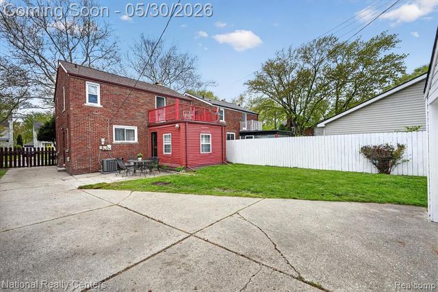 3956 Harvard Road, Detroit, MI 48224
