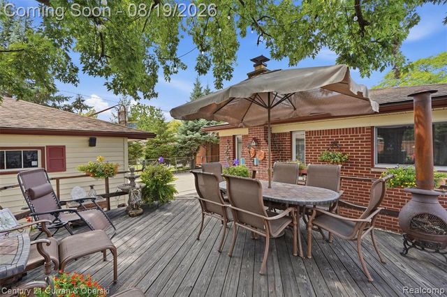 6834 Cronin Drive, Dearborn Heights, MI 48127