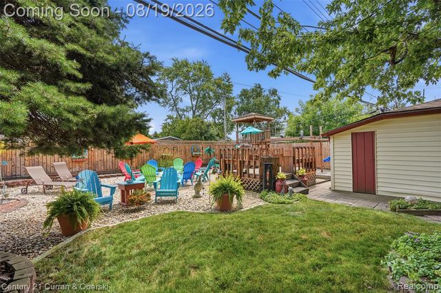 6834 Cronin Drive, Dearborn Heights, MI 48127