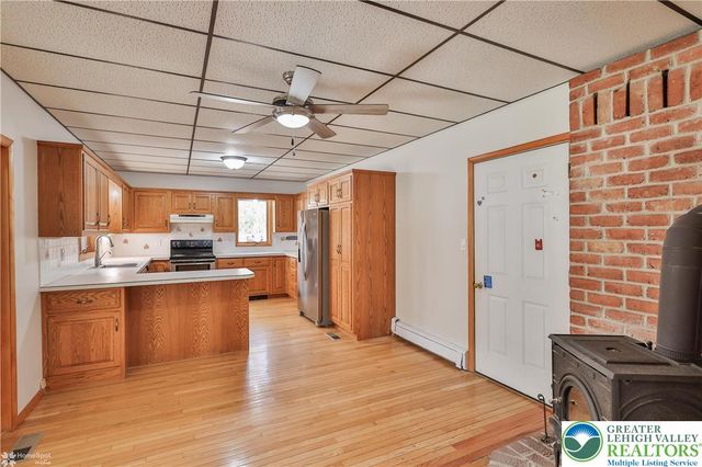 9160 Furnace Road, Washington Twp, PA 18080