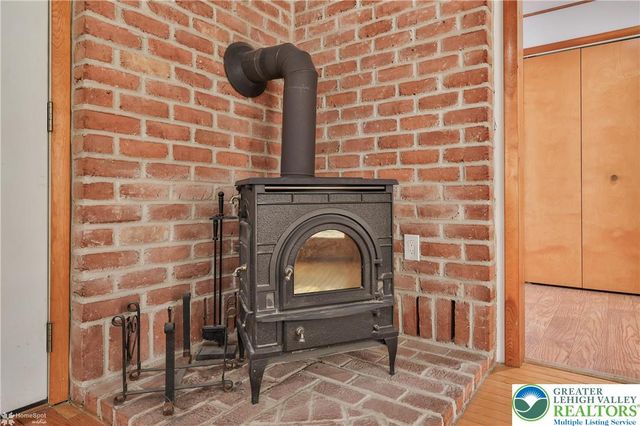 9160 Furnace Road, Washington Twp, PA 18080