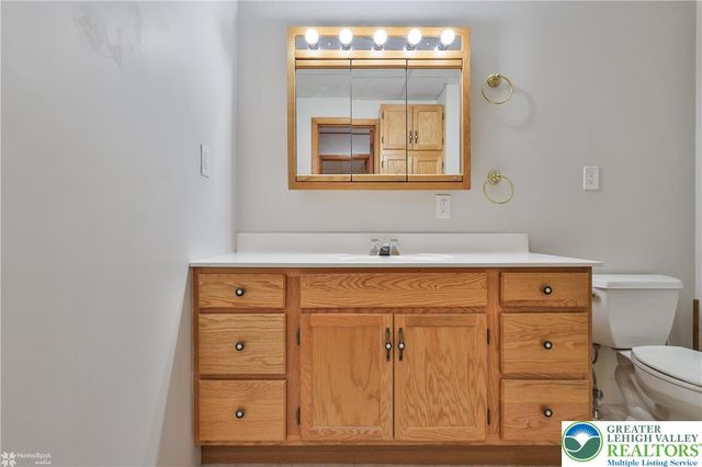 9160 Furnace Road, Washington Twp, PA 18080