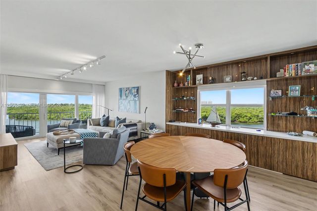 500 Bayview Drive 822, Sunny Isles Beach, FL 33160