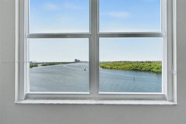 500 Bayview Drive 822, Sunny Isles Beach, FL 33160