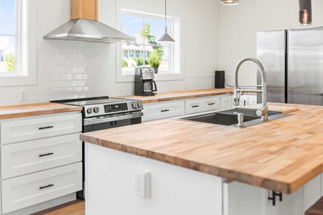 186 Lily Creek Resort Road, Jamestown, KY 42629