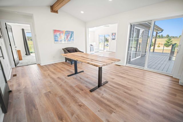 186 Lily Creek Resort Road, Jamestown, KY 42629