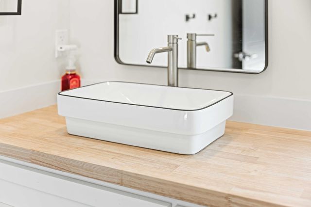 186 Lily Creek Resort Road, Jamestown, KY 42629