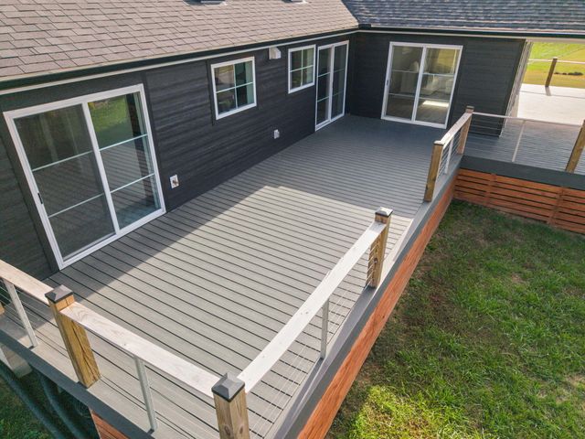 186 Lily Creek Resort Road, Jamestown, KY 42629