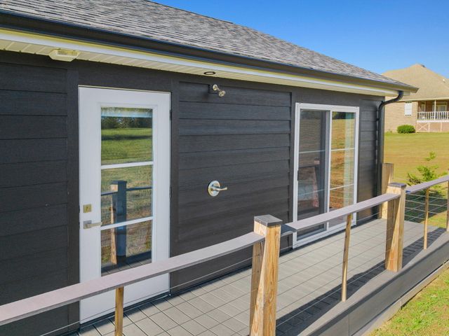 186 Lily Creek Resort Road, Jamestown, KY 42629