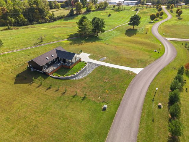 186 Lily Creek Resort Road, Jamestown, KY 42629