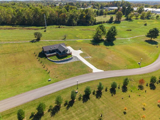 186 Lily Creek Resort Road, Jamestown, KY 42629