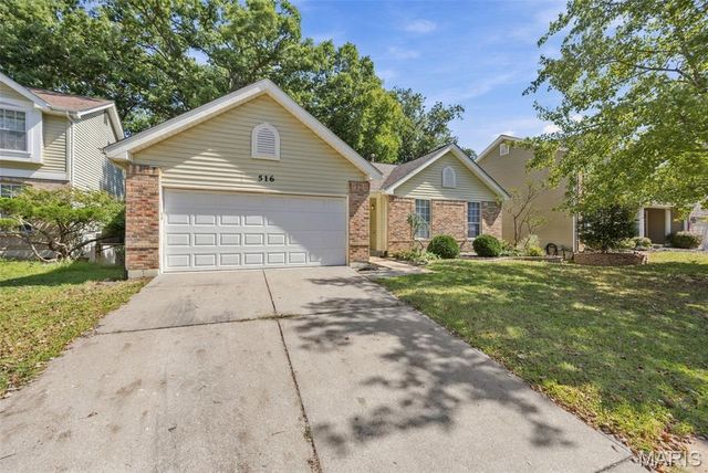 516 Wetherby Terrace Drive, Ballwin, MO 63021