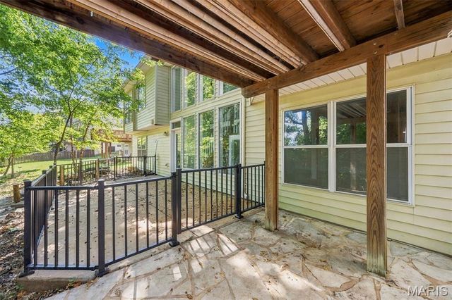 516 Wetherby Terrace Drive, Ballwin, MO 63021