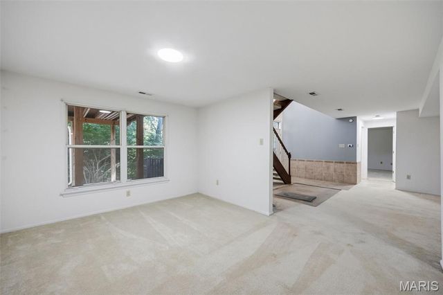 516 Wetherby Terrace Drive, Ballwin, MO 63021