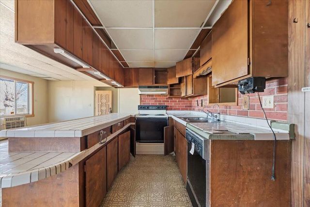 49133 Manzanita Drive, Landers, CA 92285