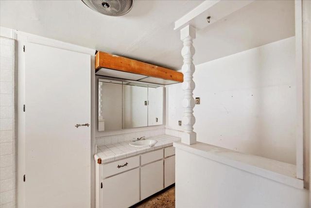 49133 Manzanita Drive, Landers, CA 92285