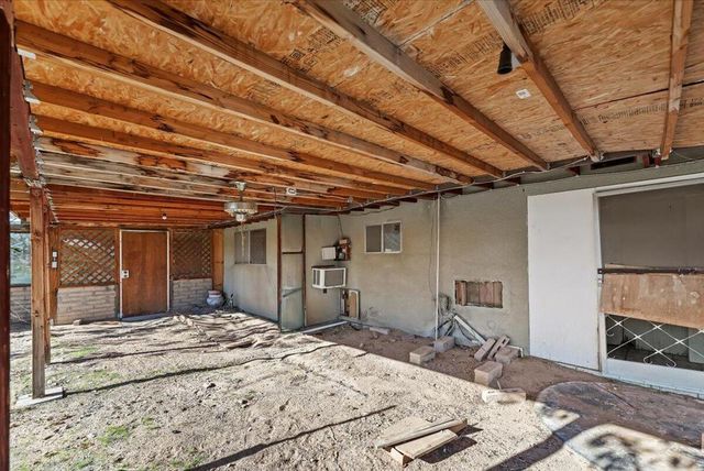 49133 Manzanita Drive, Landers, CA 92285