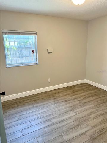 4203 E YUKON STREET, Tampa, FL 33617