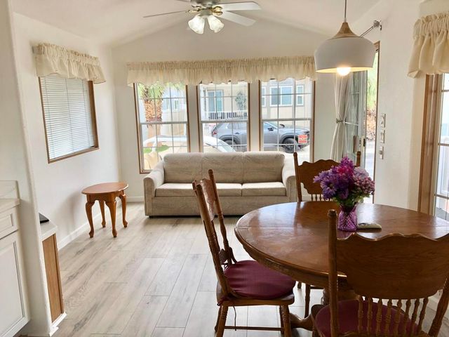 74711 Dillon Rd Spc 740, Desert Hot Springs, CA 92241