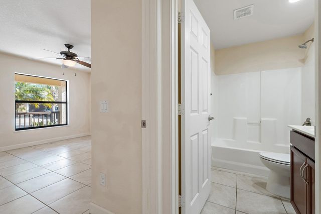 3 S Granada Lane, Port St Lucie, FL 34952