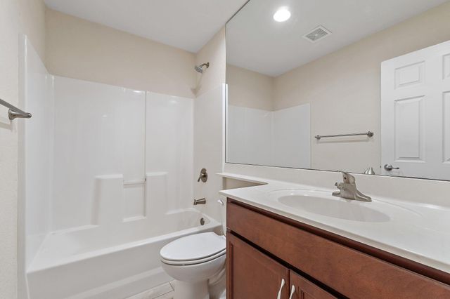 3 S Granada Lane, Port St Lucie, FL 34952