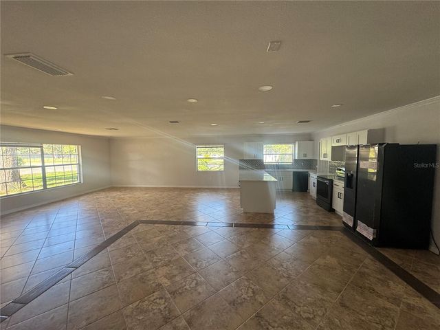 701 S OAKWOOD AVENUE, Brandon, FL 33511