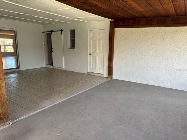 701 S OAKWOOD AVENUE, Brandon, FL 33511