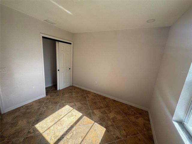 701 S OAKWOOD AVENUE, Brandon, FL 33511