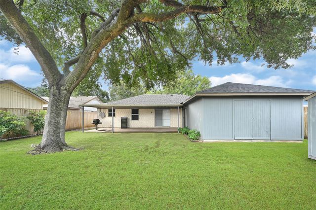 619 Rocky Mountain Drive, Houston, TX 77037