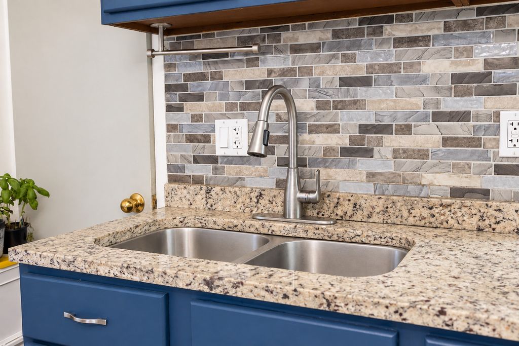 3906 W Montrose Avenue, Chicago, IL 60618 — photo 5