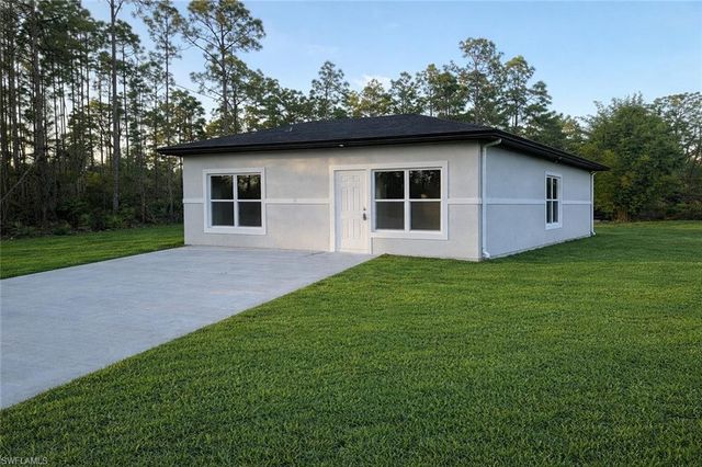 748 Genoa AVE S, Lehigh Acres, FL 33974