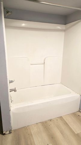 348 E Washington Street, Oronoko Twp, MI 49103