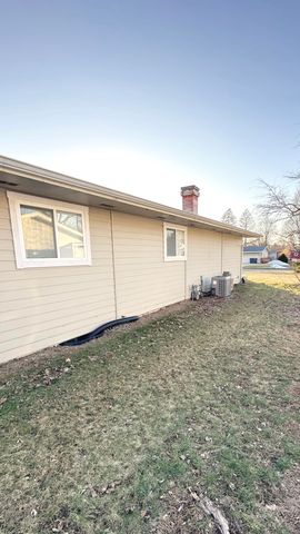 348 E Washington Street, Oronoko Twp, MI 49103
