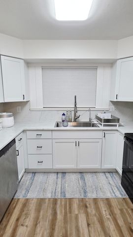 348 E Washington Street, Oronoko Twp, MI 49103