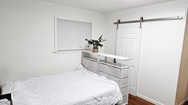 348 E Washington Street, Oronoko Twp, MI 49103