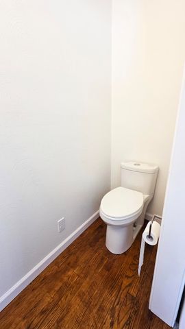 348 E Washington Street, Oronoko Twp, MI 49103