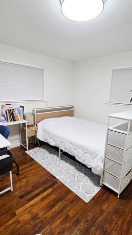 348 E Washington Street, Oronoko Twp, MI 49103