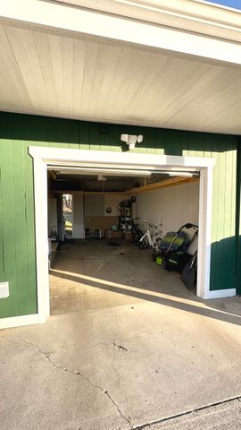 348 E Washington Street, Oronoko Twp, MI 49103